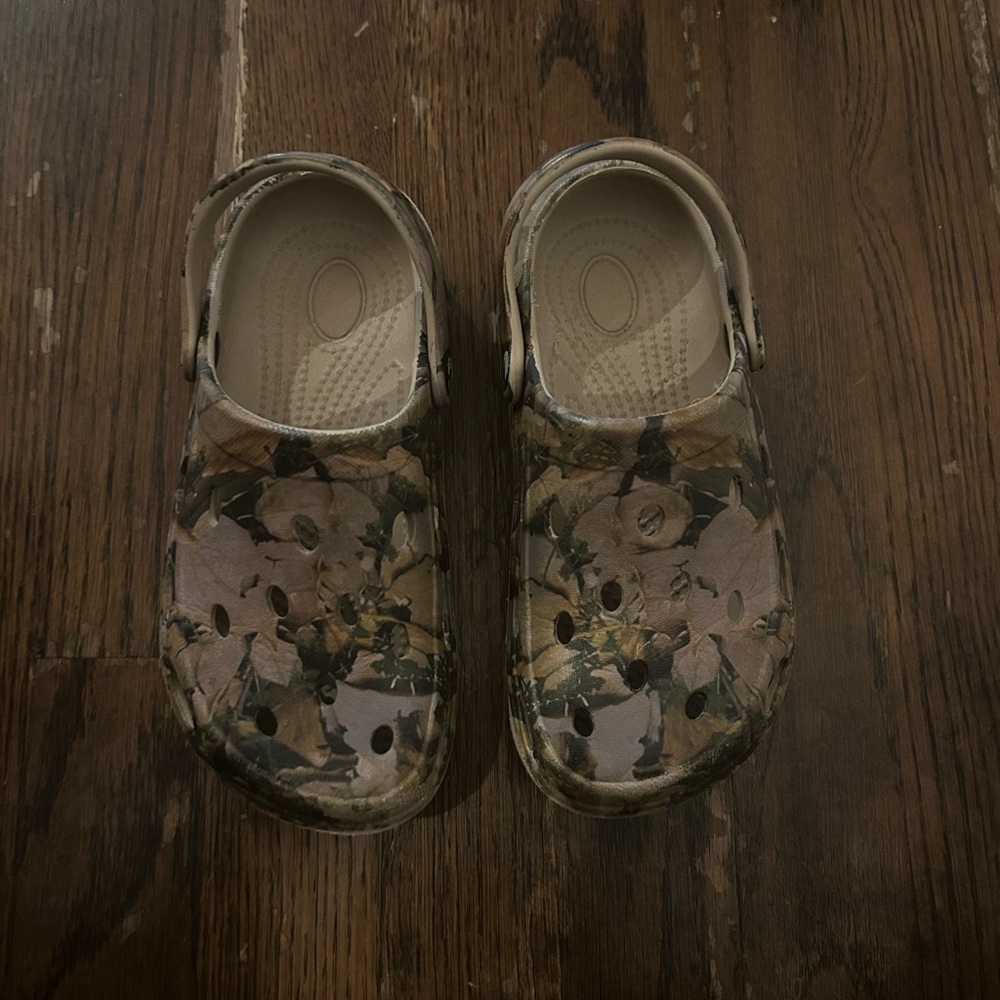 Camo/forest Crocs, kids sz. 13; worn but have lots of wear left in them